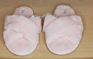New Splendid Slippers Super Plush Faux Fur Criss Cross